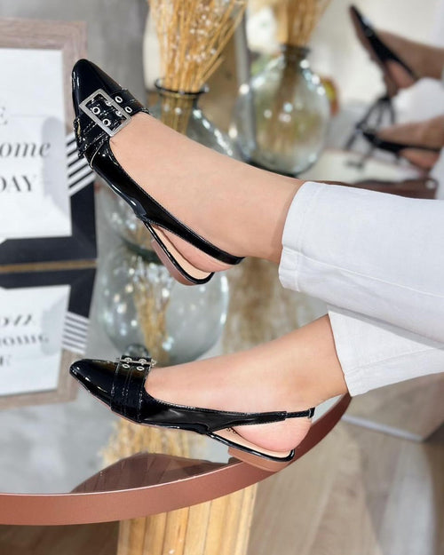 gid://shopify/MediaImage/24532740898910
